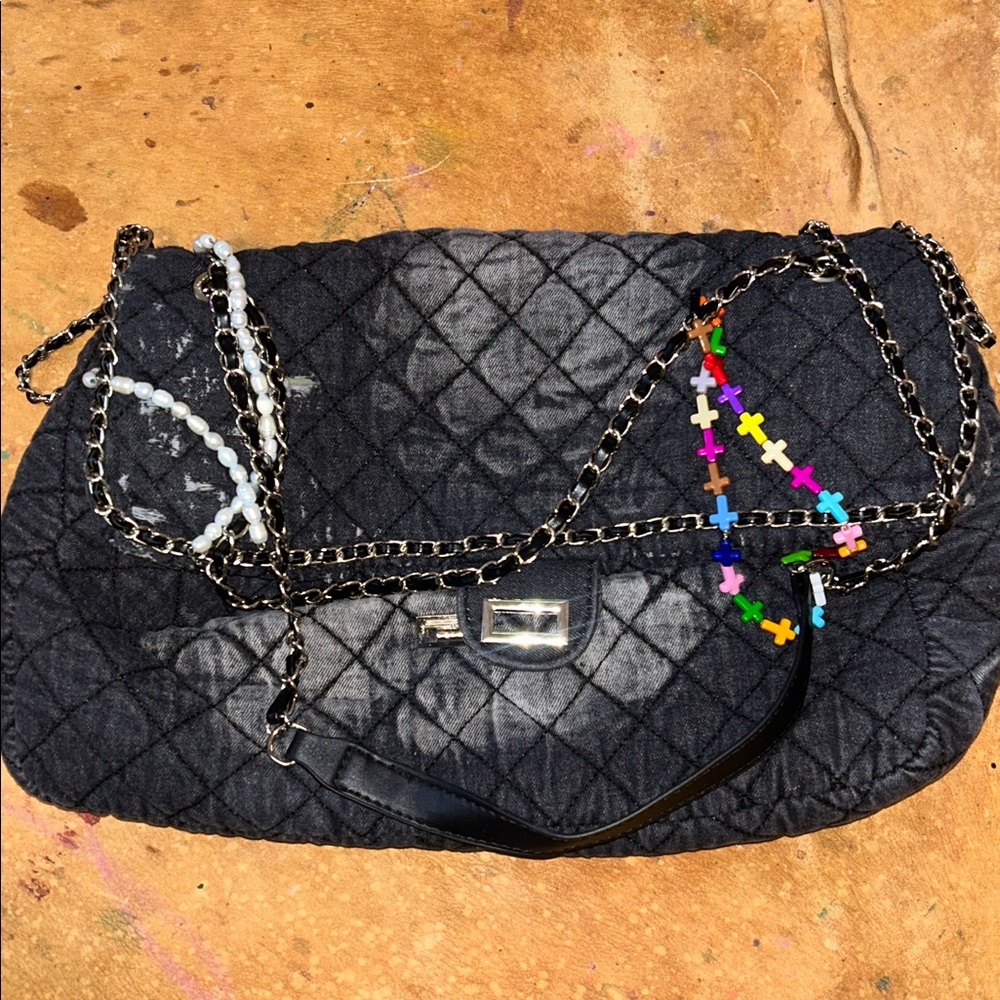 Quilted Black Shoulder Bag with Colorful Chain